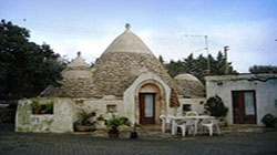 Italy Travel- Happy Dinner & Sleep – Villa Mado – Puglia
